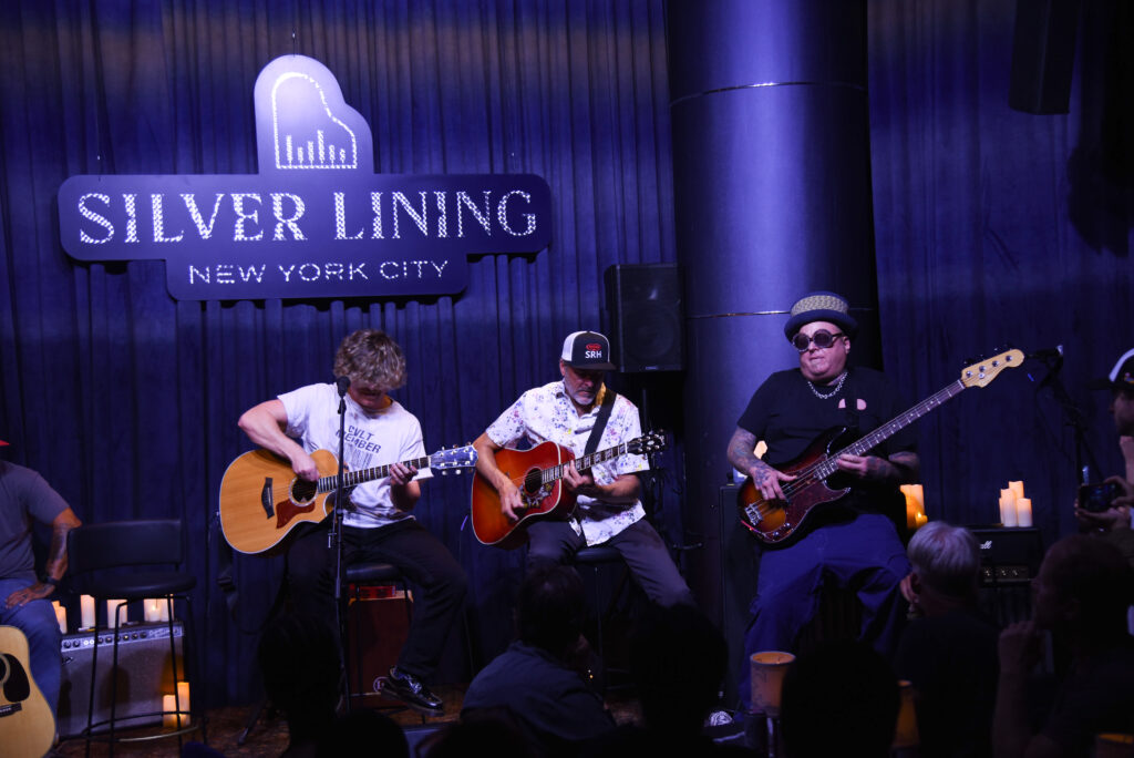 Lipps Service Sublime night hosted by Scott Lipps