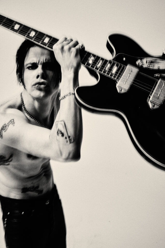 MARVIN x YUNGBLUD: Growing up in public hasn’t been easy for YUNGBLUD. He’s processing it by embracing the spirit of rock and roll.